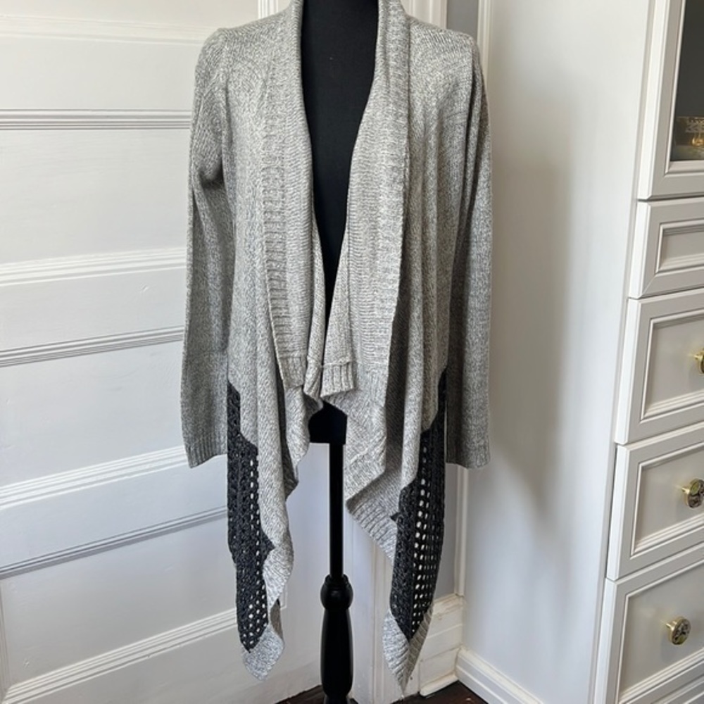 Romeo + Juliet Couture‎ grey and black, size S cardigan